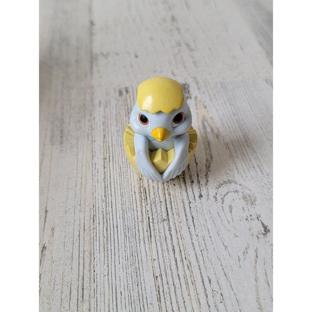 Easter‎ egg chick blue jay hatch toy mini figure